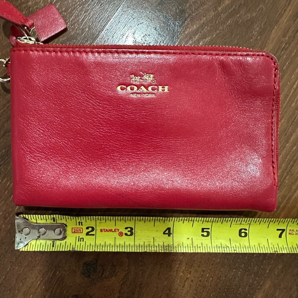 COACH Double Zip wallet clutch Red Currant color - Picture 9 of 10